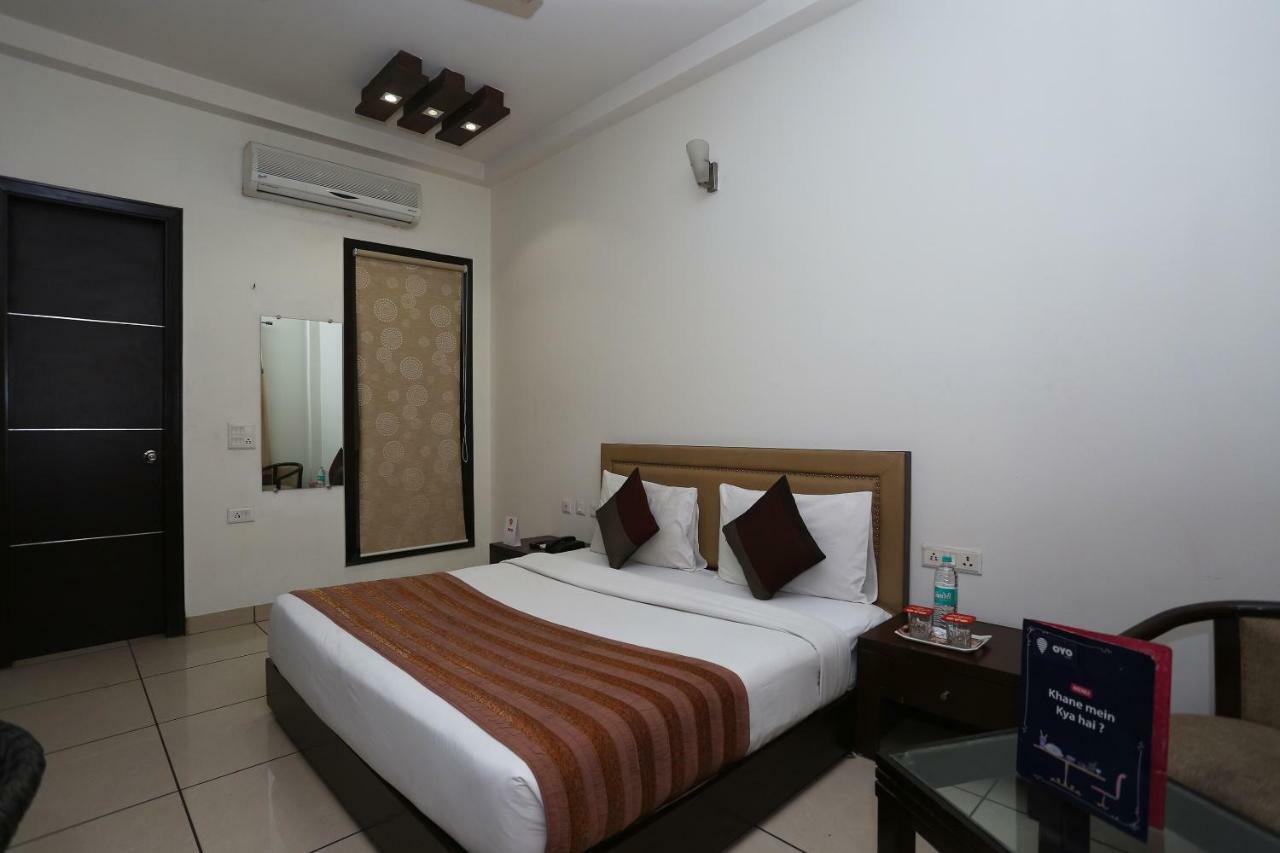 Capital O 1391 Hotel Pushpa Vilas Ghaziabad Exterior foto
